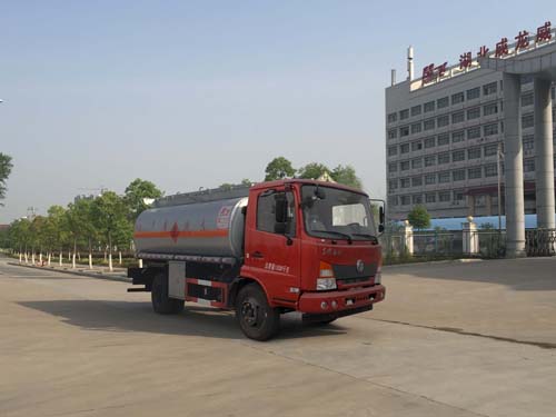 楚飛牌CLQ5140GYY5E型運(yùn)油車